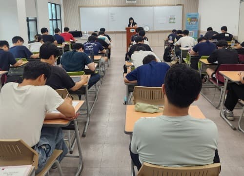 중기-미취업 청년 매칭 지원사업 신청하세요