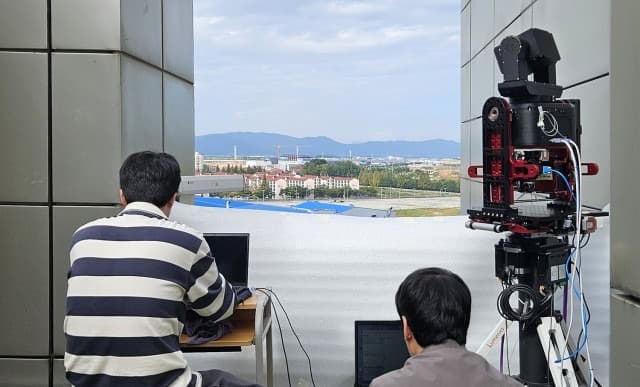 한화시스템, 위성 간 레이저 통신 기술 국내 첫 확보