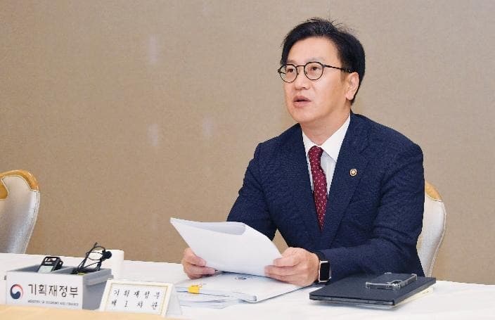 정부, 배추 일 최대 200톤 방출…이달 중 김장재료 수급안정대책 발표