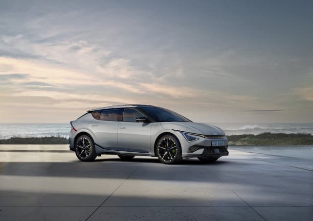 기아, 한층 강력해진 ‘더 뉴 EV6 GT’ 계약 개시
