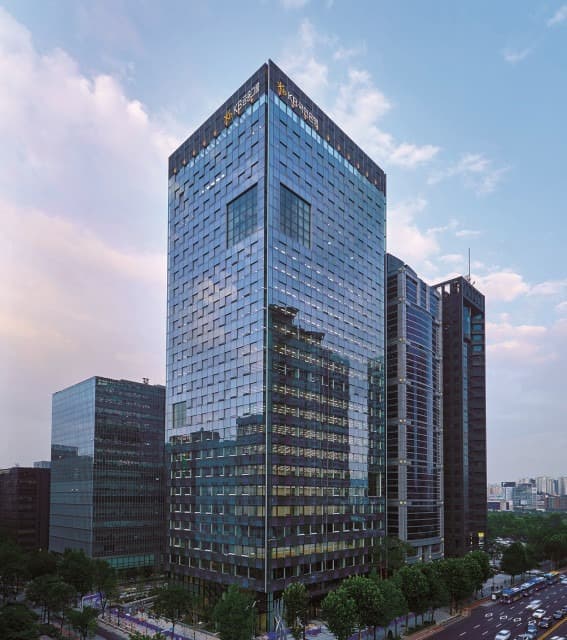 KB국민은행-KB국민카드, 송파구청과 데이터 활용 협약 맺고 지역 상권 살리기에 앞장서