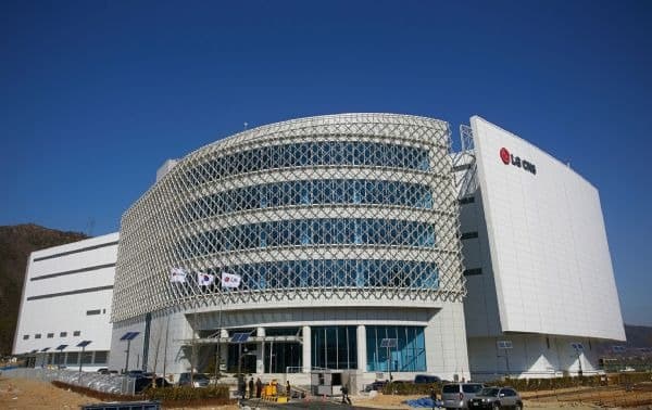 LG CNS, 미국 AI 로봇 기업 ‘스킬드 AI’와 전략적 협력