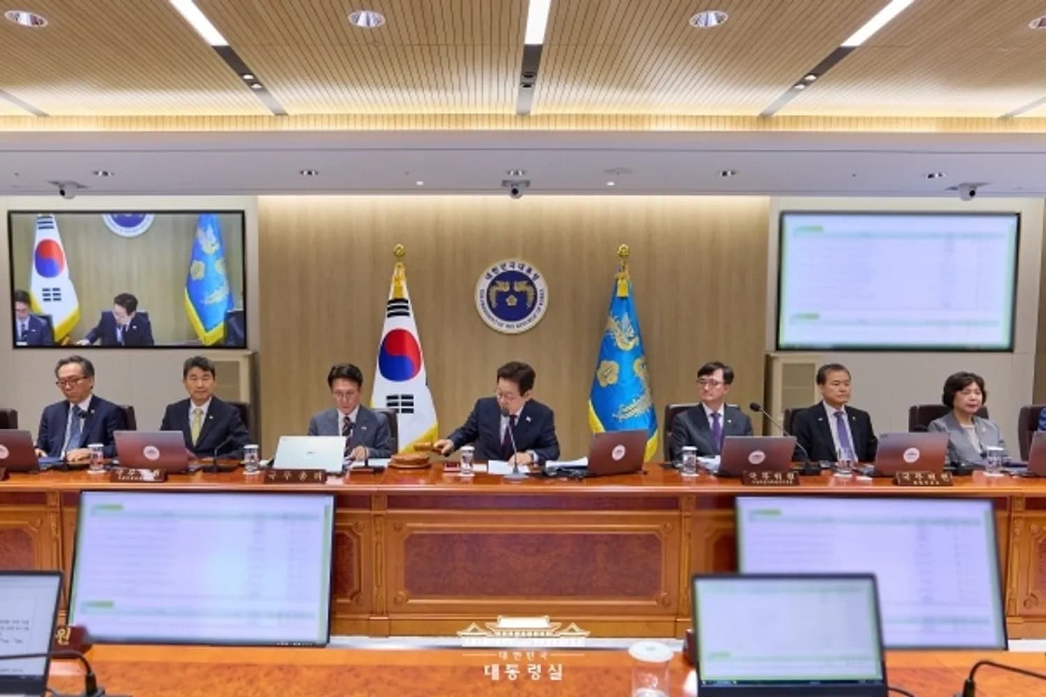 전 국민에 '민생회복 소비쿠폰' 15만 원~45만 원 지급…7월 21일부터
