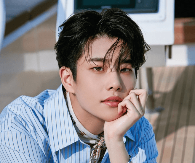 아스트로 MJ, 뮤지컬 ‘제이미’ 주인공 캐스팅! 생애 첫 뮤지컬 도전!