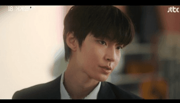 '18 어게인' 황인엽, 격렬한 감정 연기 펼치며 맹활약 ‘시선집중’