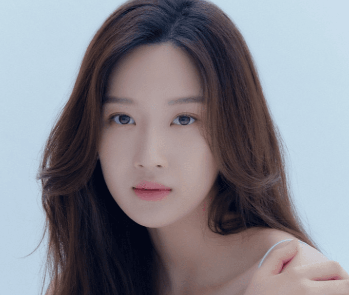 문가영, 깨끗하고 청아한 비주얼, 민소매로 세련된 매력 자랑 ‘시선 강탈’