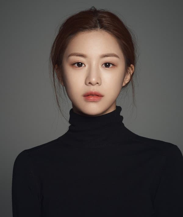 '언젠가는 슬기로울 전공의생활' 고윤정, 산부인과 레지던트 캐릭터로 의사 역 첫 도전! 미완의 전공의들 이야기!