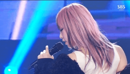 최예나, '인기가요'서 상큼 매력 터졌다…발랄→카리스마까지